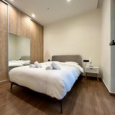 T&T Luxury Apartments - Rooftop Jacuzzi Ateny Zewnętrze zdjęcie