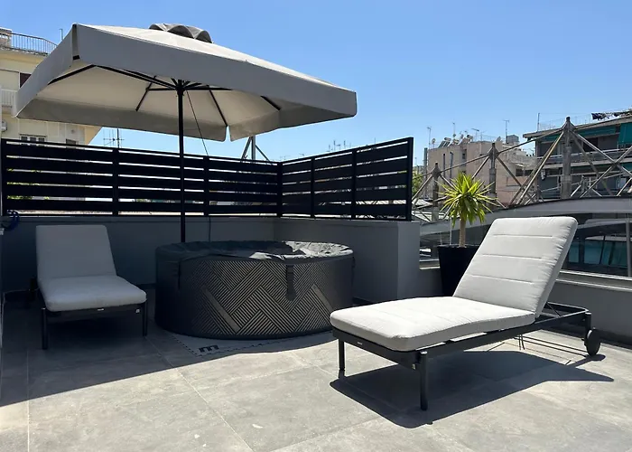 T&T Luxury Apartments - Rooftop Jacuzzi